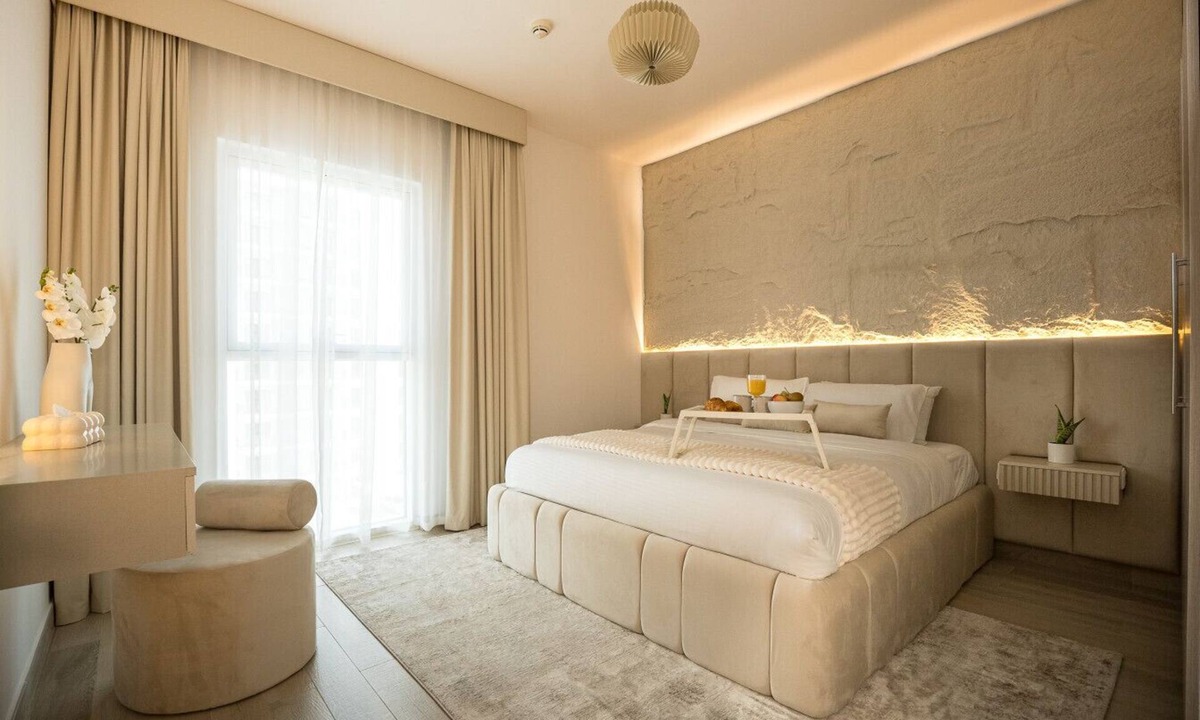 Abu Dhabi Apartment | 1BR Yas Island | Walk to F1 Circuit | Theme Parks
