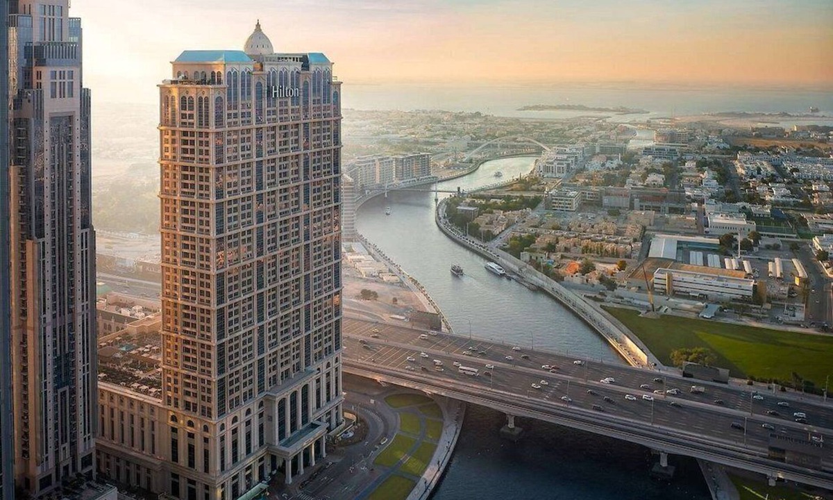 Sheikh Zayed Road Hotel | 5-Star 1-Bedroom Suite in Dubai with Gorgeous View of Dubai Water Canal