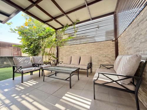 Ajman Villa | AB Villa - Pool & Cinema
