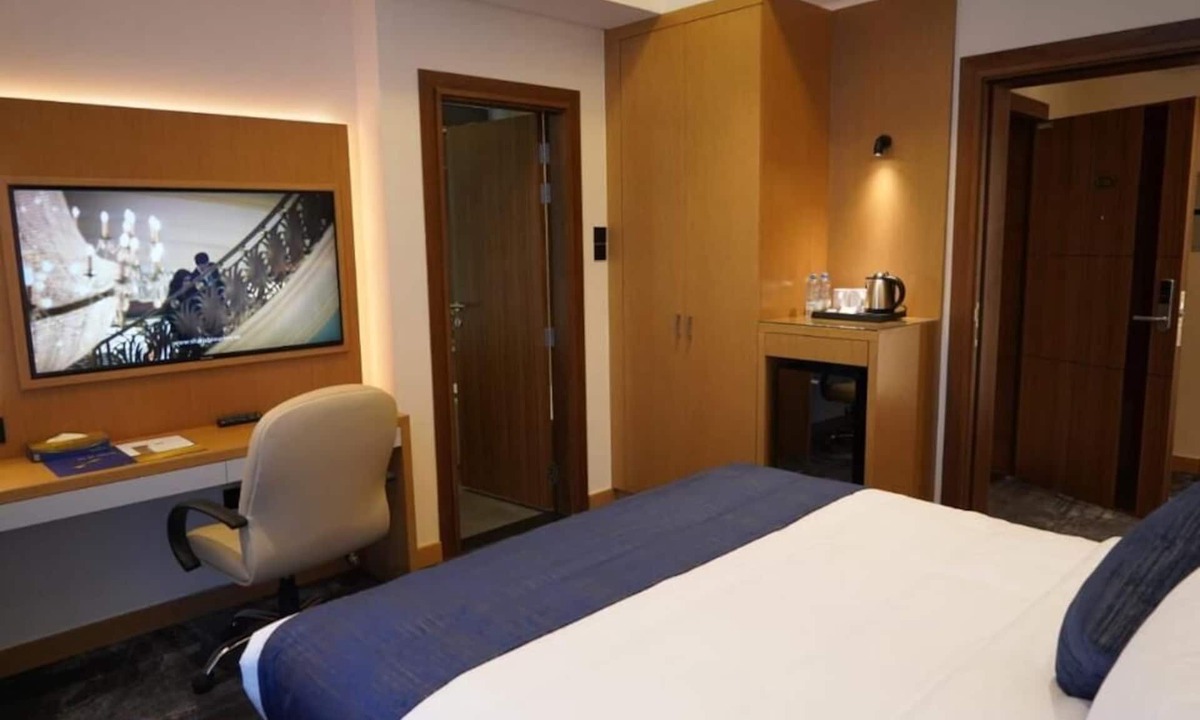 Al Qasimia Hotel | Al Hayat Hotel
