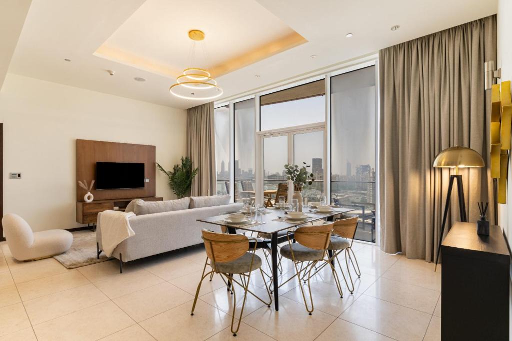 Old Dubai Apartment | Allsopp & Allsopp - Full Sea View 2-Bedroom with Maid's Room Apartment in Tanzanite, Palm Jumeirah