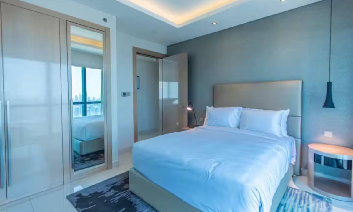 Business Bay Apartment | Amazing 3 bedroom with full burj
