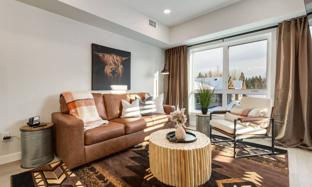 Dead Man's Flats Apartment | "Athabascae" Brand New 1 bdrm!