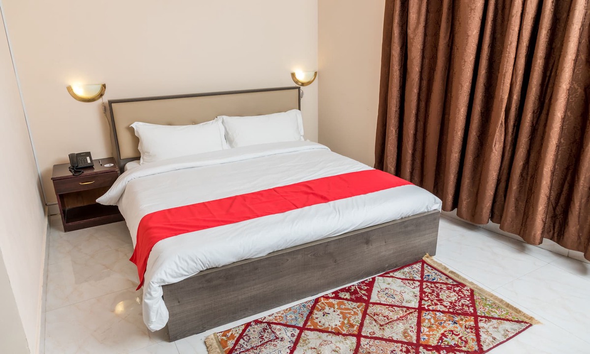 Naif Hotel | Banana Hotel