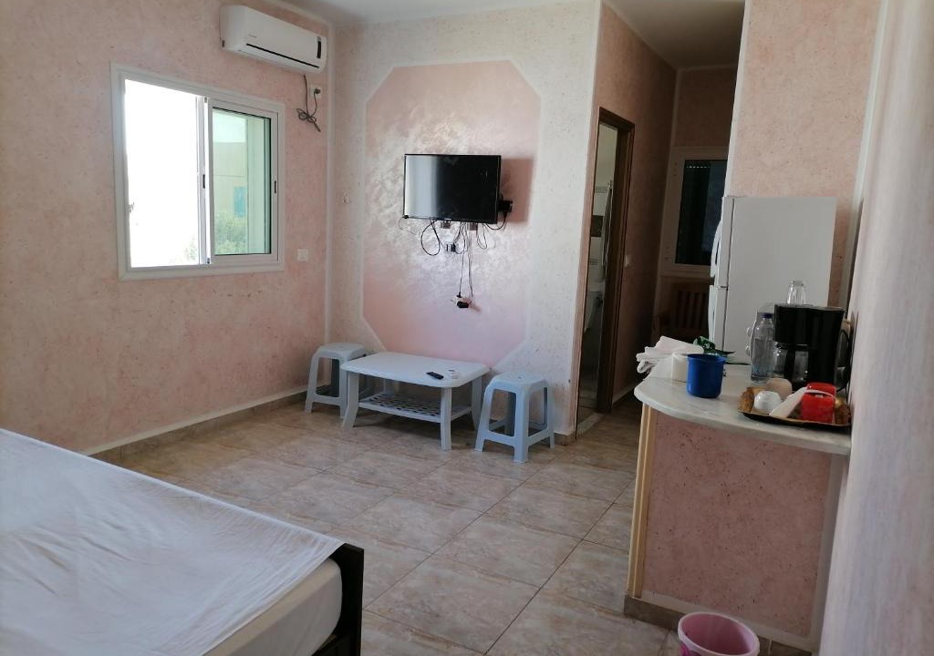 Chebba House | Beach lodge