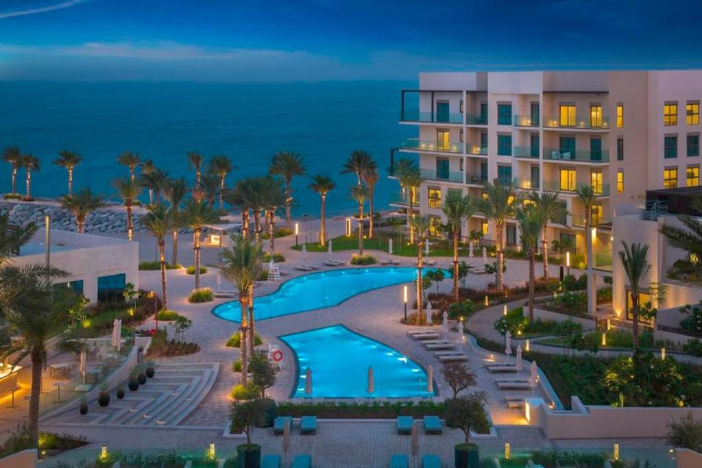 Al Kubus Apartment | Bloomfields 3BR plus Maids in The Address Beach Resort