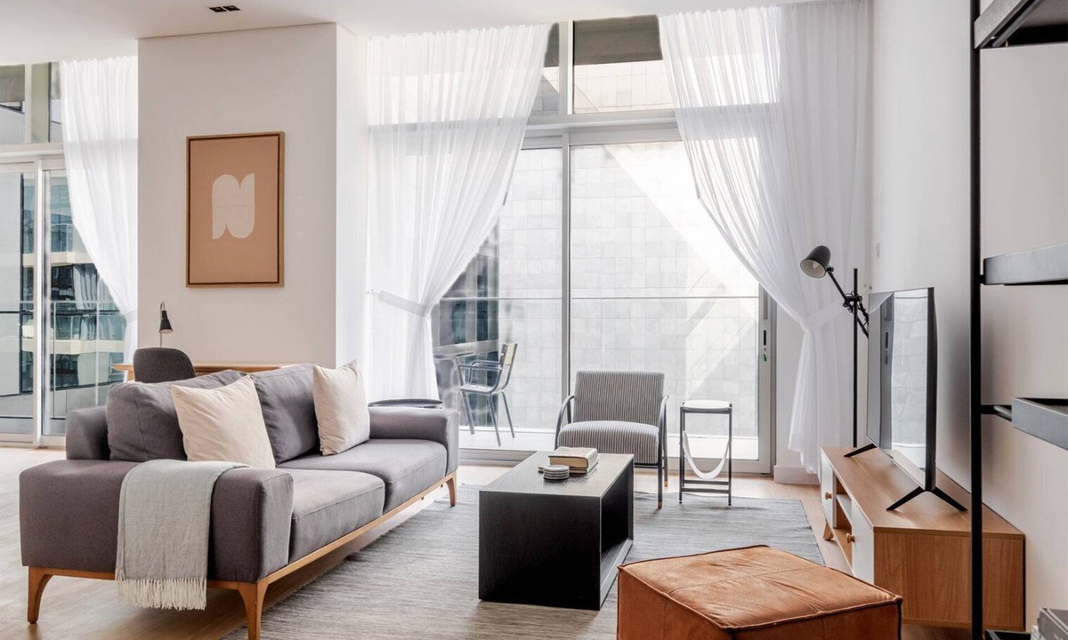 Al Wasl Apartment | Blueground | City Walk, pool, nr Plaza