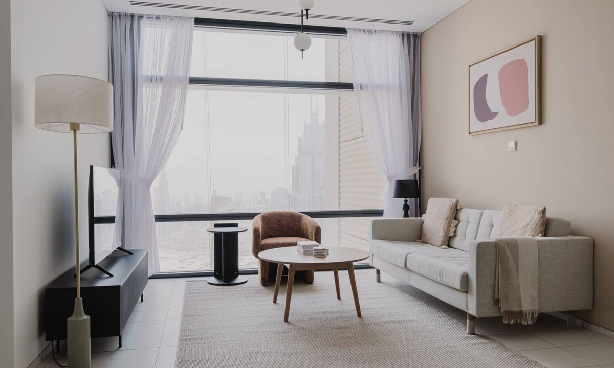 DIFC Apartment | Blueground | DIFC, pool, nr Dubai Fountain