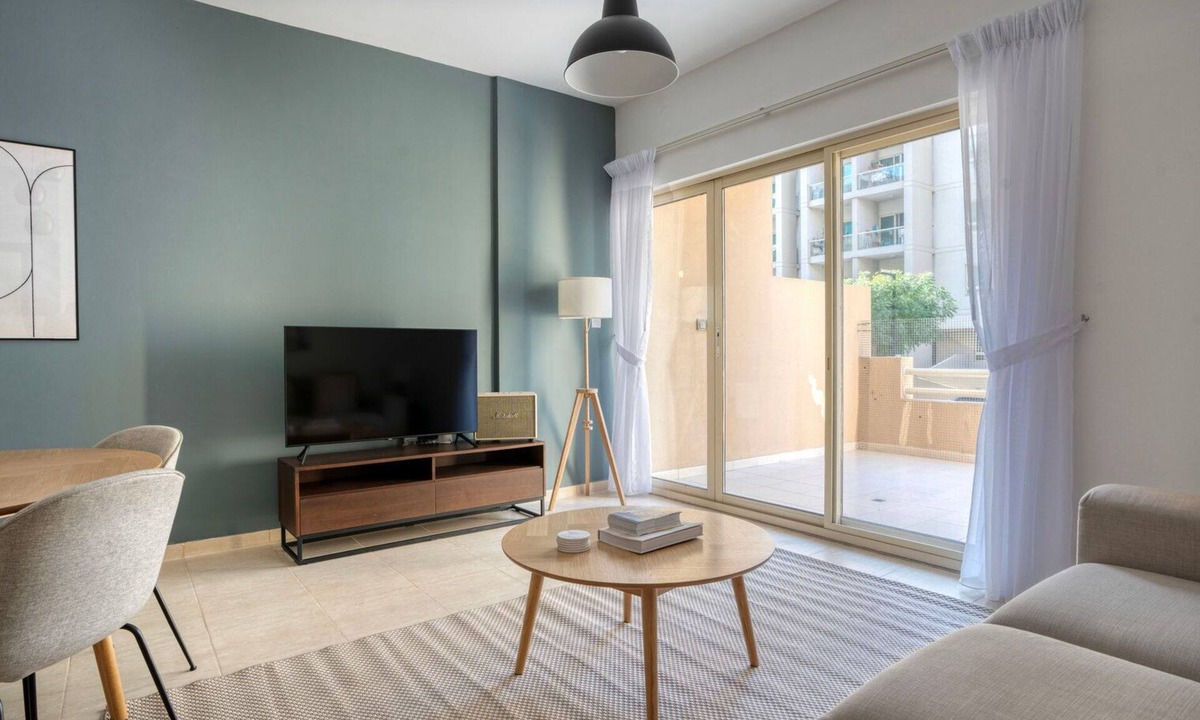 The Greens Apartment | Blueground | The Greens, pool, nr park