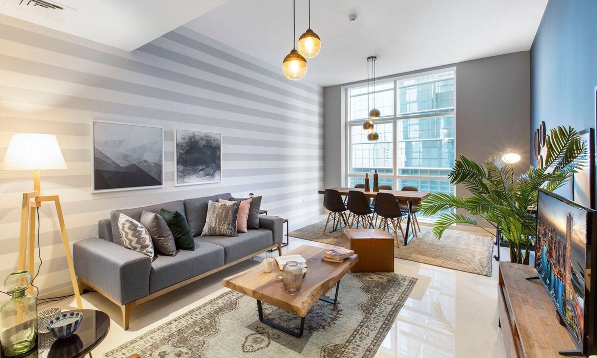 Trade Center Apartment | Blueground | Trade Centre 1, pool, nr Dubai Mall
