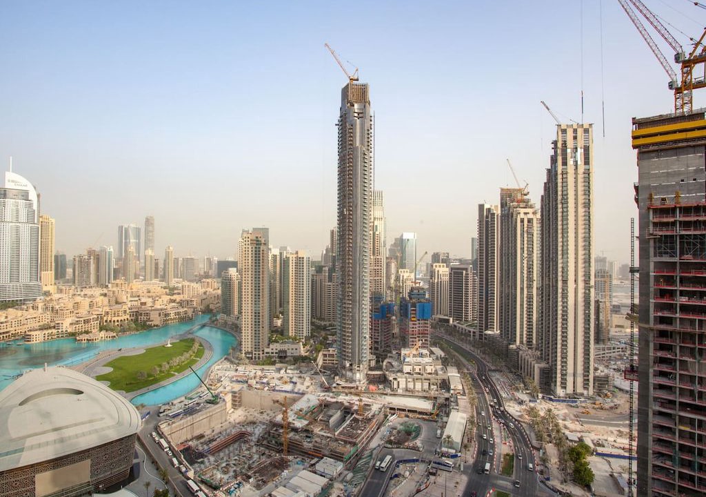 Downtown Dubai Apartment | Bright and Beautiful Apartment in Downtown Dubai
