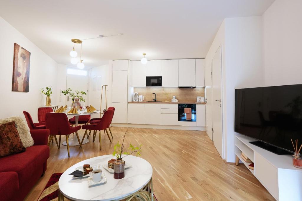 Donaustadt Apartment | "Carl's Design Residences" - Your family-friendly, urban & stylish Oasis in Vienna l free parking & great access
