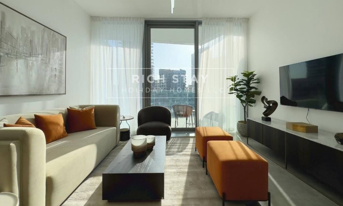 Jebel Ali Apartment | Charming 1BR, Stella Maris in Dubai Marina by Rich Stay