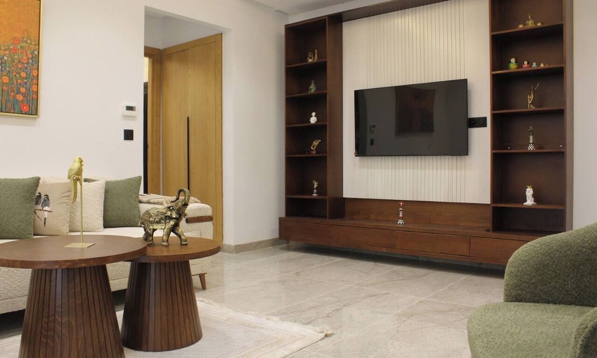 Sidi Daoud Apartment | Charming 2-Bedroom Apartment in Central Tunis with Garden View