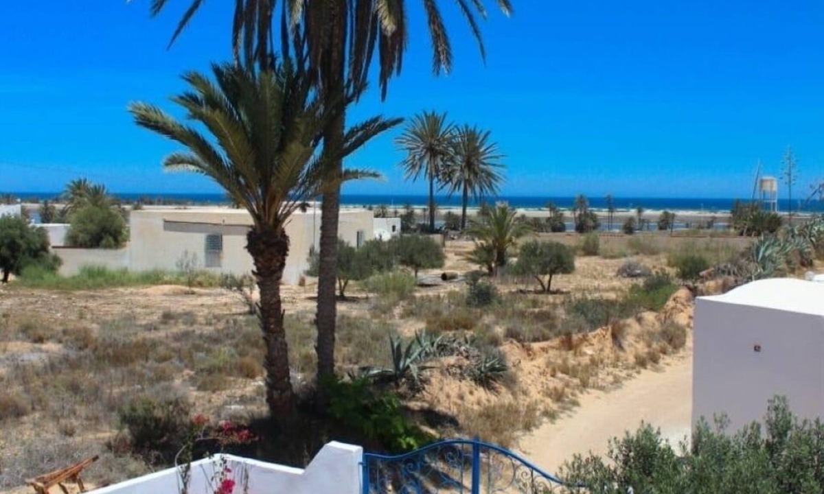 Aghir Apartment | Charming vacation apartment with sea view