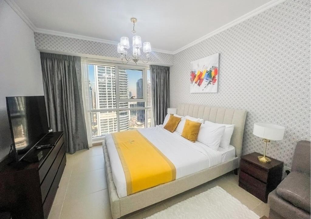 Jumeirah Lake Towers Apartment | Cosmos Living Modern Studio Near Metro