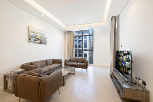 Al Satwa Apartment | Daniels 2BR at Jumeirah Garden City