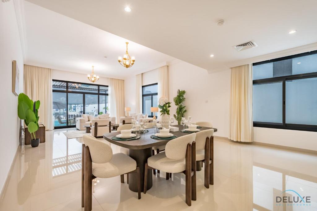 Sharm Apartment | Deal of the Week 4BR with Pool, Sea & Mountain Views by Deluxe Holiday Homes