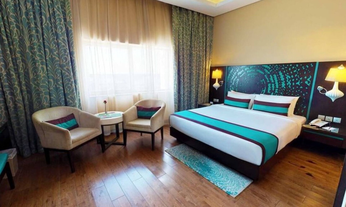 Al Barsha 1 Hotel | Deluxe Room | Sig Al Barsha | Mall 5-min Walk, Metro 400m, Outdoor Pool