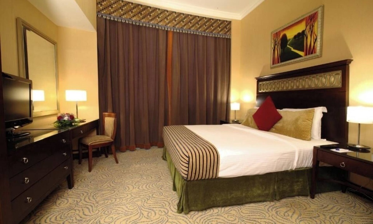 Al-Fujairah Apartment | Deluxe Two Bedroom Suite Near Cady Royal Medical