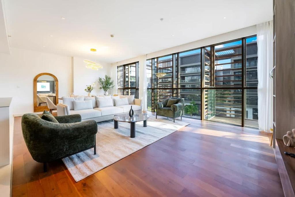 Al Wasl Apartment | Elegant 3BR with Maids Room City Walk Dubai