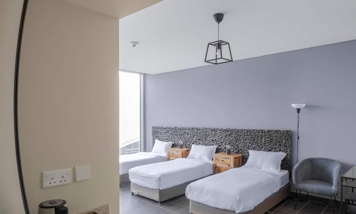 Trade Centre 1 Hotel | ES Studios