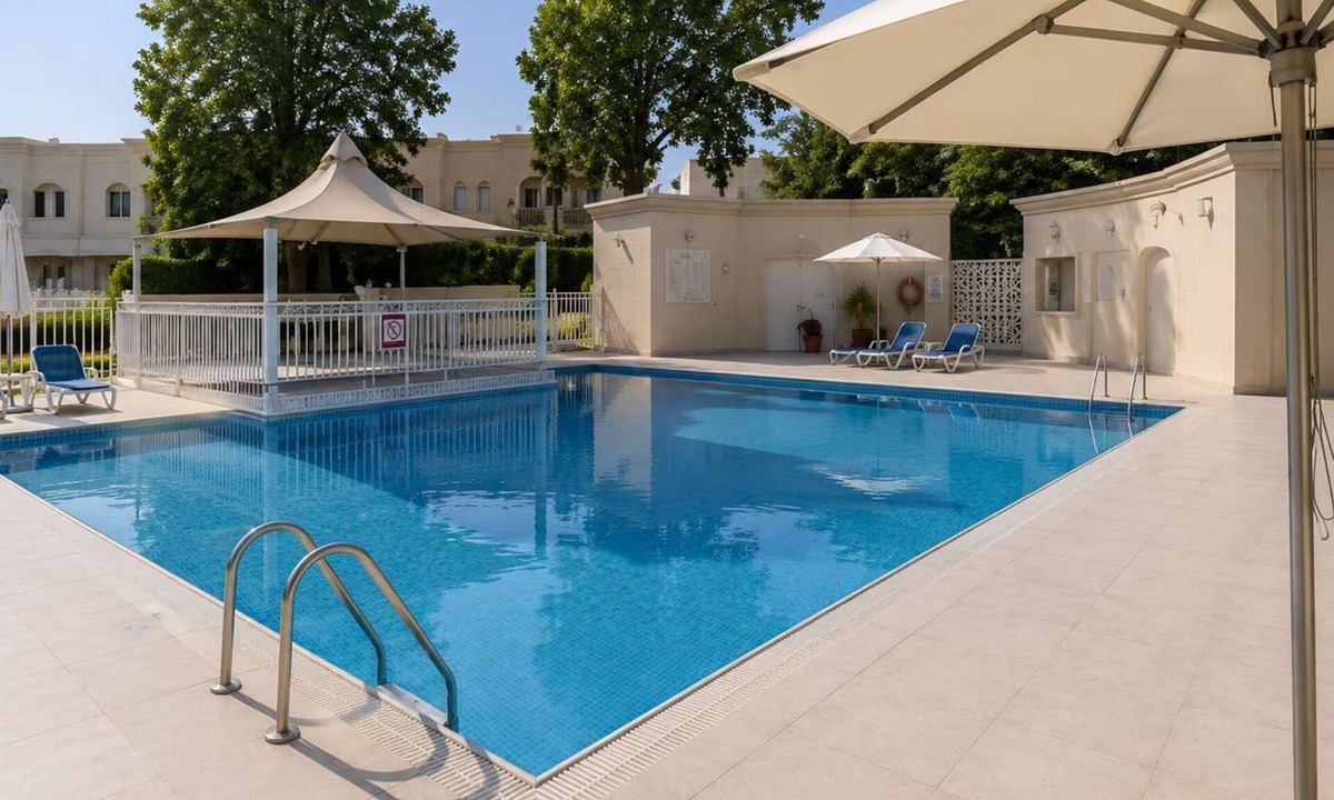 Dubai Villa | Free housekeeping visits during your stay - StayShort - Vibrant Villa in Springs 11 Sleeps 6 with Balcony!