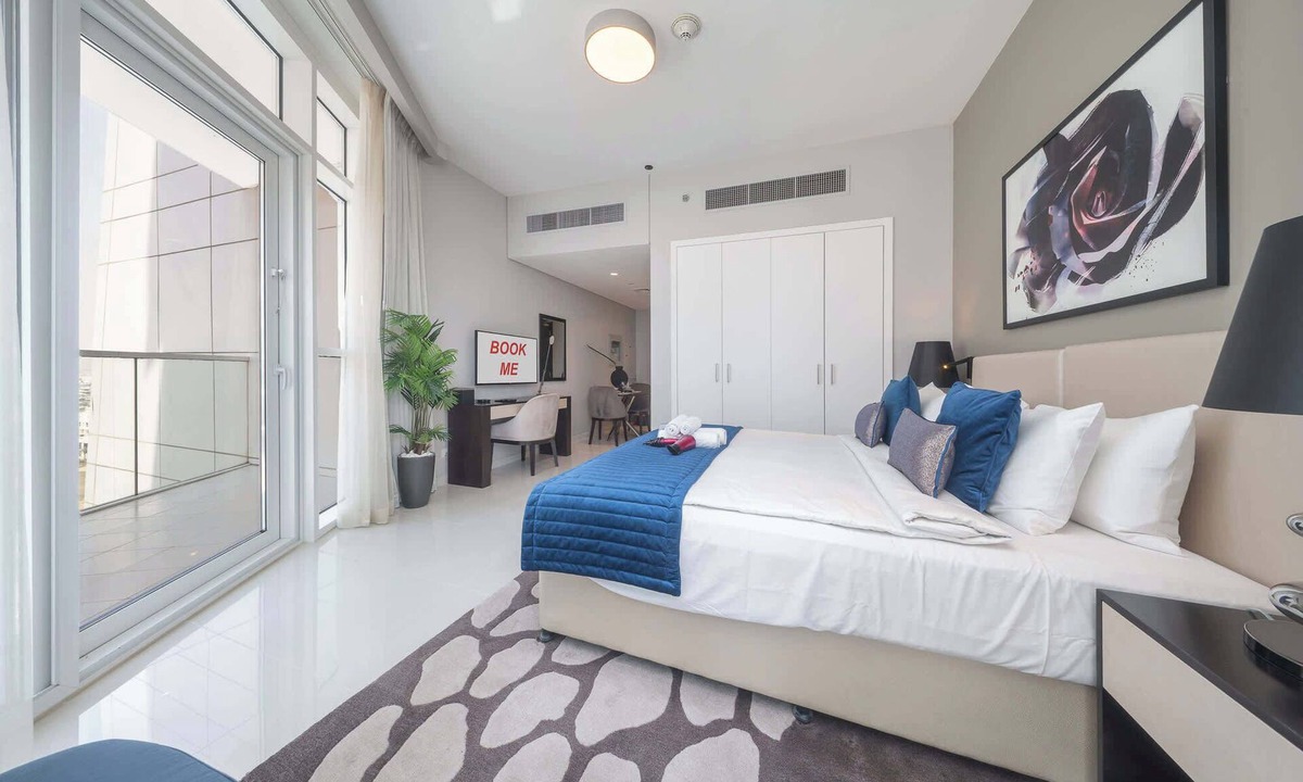 Dubai Apartment | Free housekeeping visits during your stay - StayShort - Damac Hills cozy studio for 2 people!
