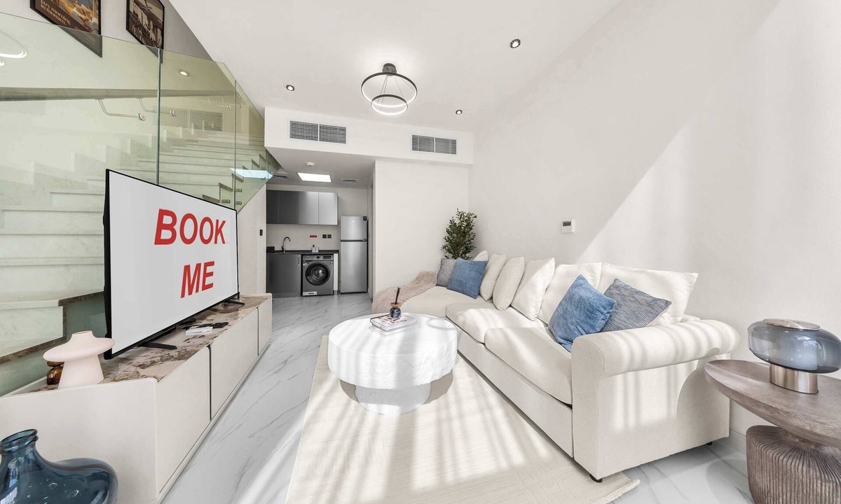 Dubai Villa | Free housekeeping visits during your stay - StayShort - Cozy 1BR Townhouse loft style located in Rukan Community