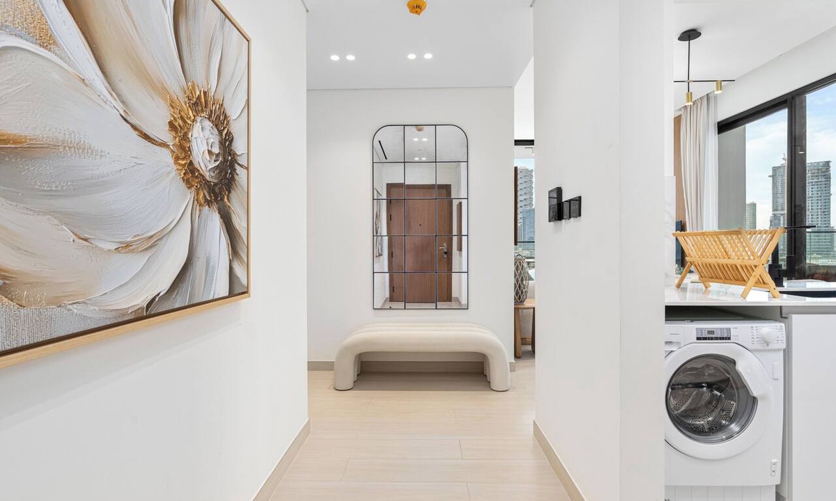 Jumeirah Village Apartment | Gala Guests - Binghatti Onyx Suites