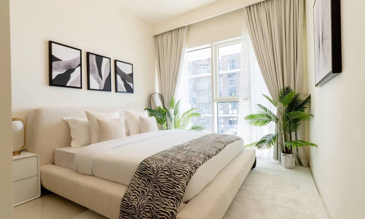 Dubai Marina Apartment | Grand Bleu Tower 02 - 104