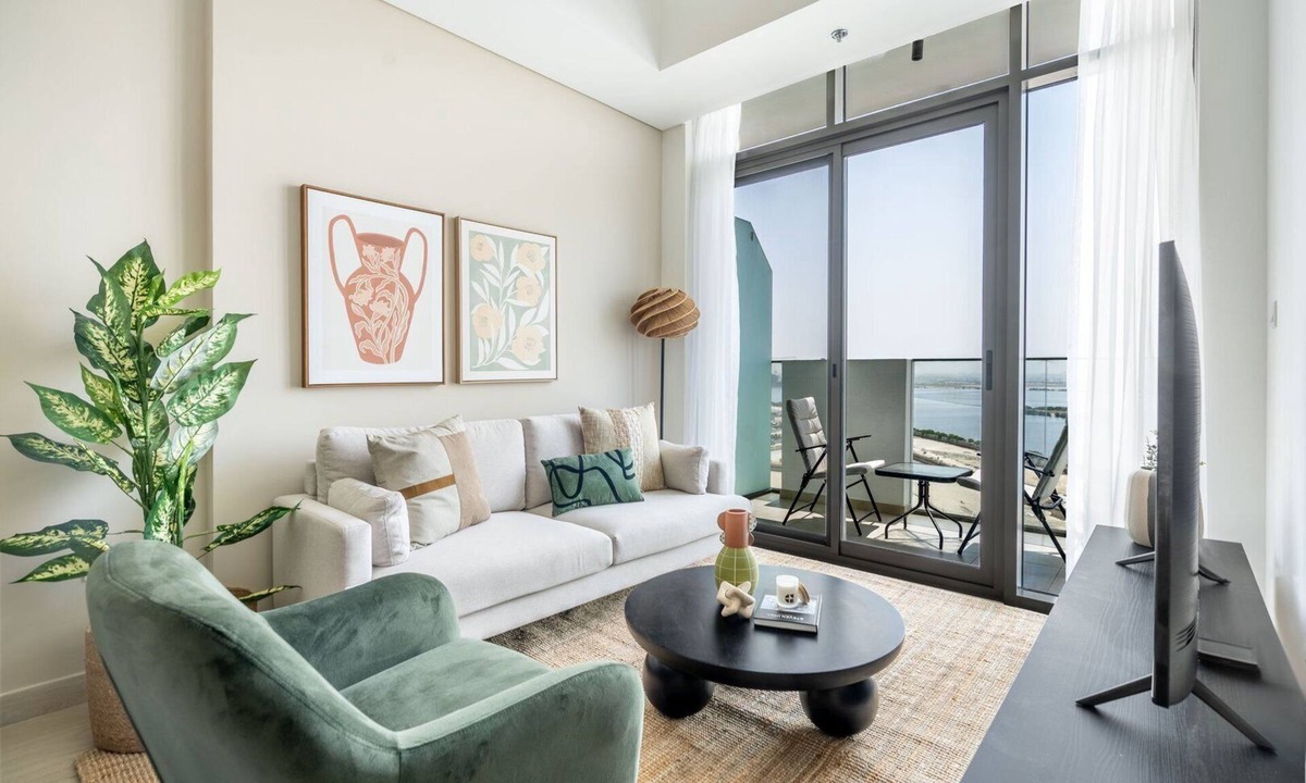 Jadaf Apartment | GuestReady – 1BD l Beautiful Creek View l Balcony