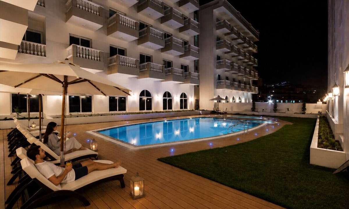 Madinat Zayed Apartment | HAVN - Studio in Hanover Square, JVC