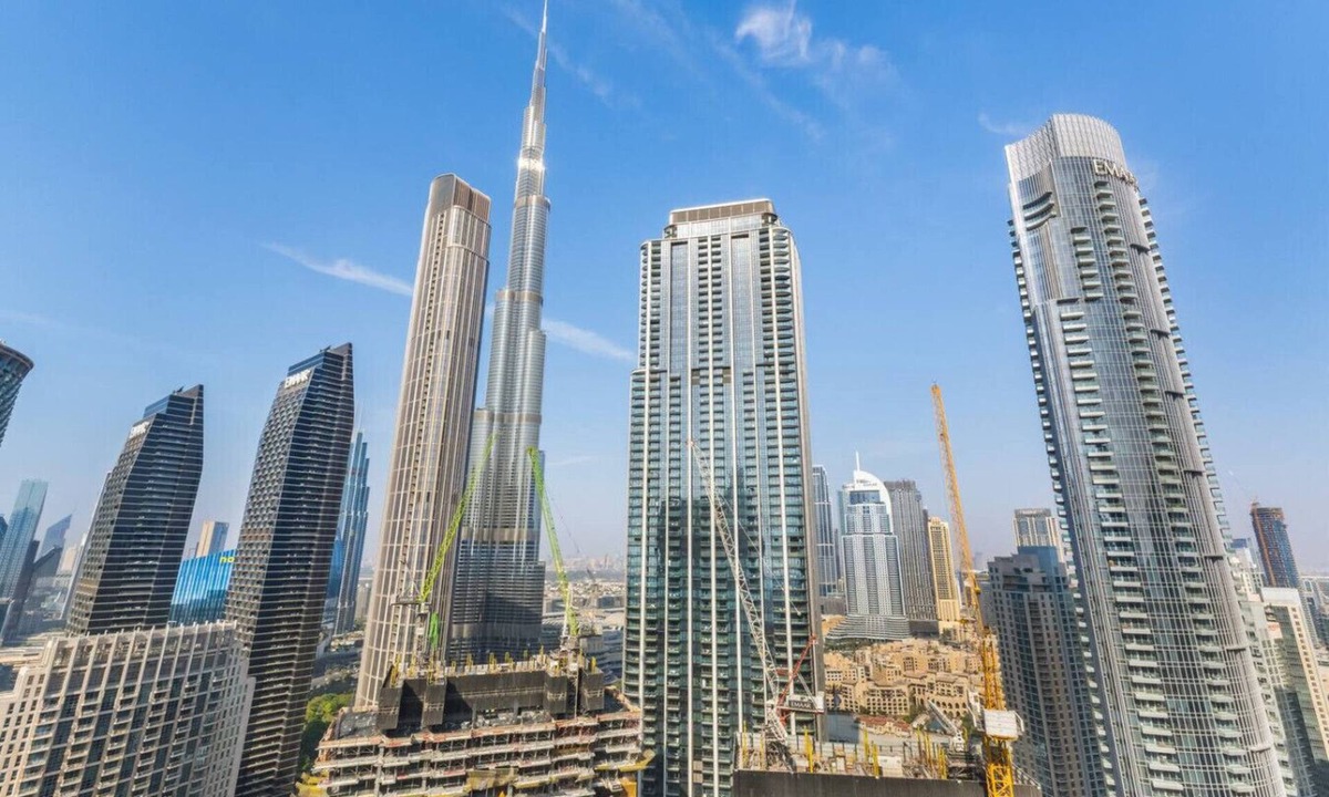 Downtown Dubai Apartment | High-Floor 2 BR Premium Apt & Burj Khalifa Views