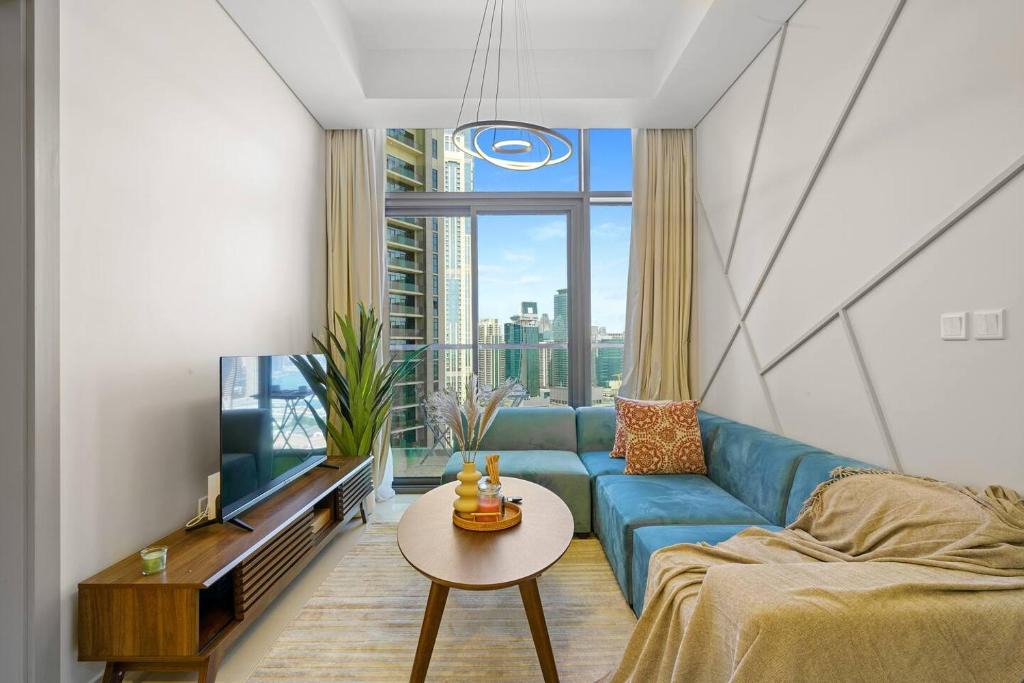 Sheikh Zayed Road Apartment | High-Floor 2BR in Aykon City Spacious, Good View
