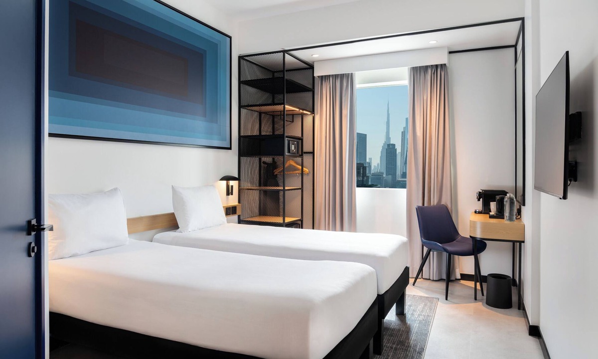 Trade Center Hotel | ibis One Central Hotel