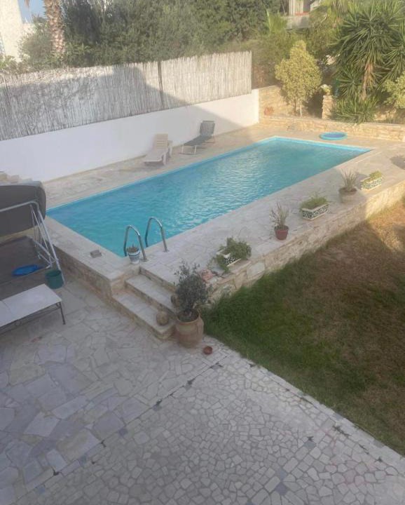 La Marsa Bed & Breakfast | La maison les pins Chambre d'hote chez l'habitant