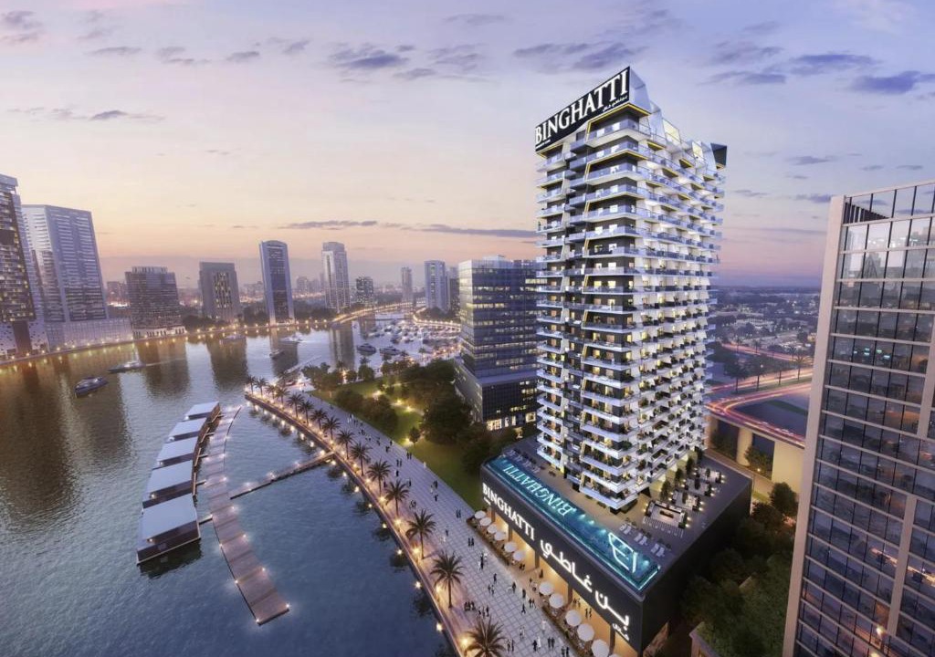 Business Bay Apartment | Lux Apartment with huge private Lounge I Burj & Canal View