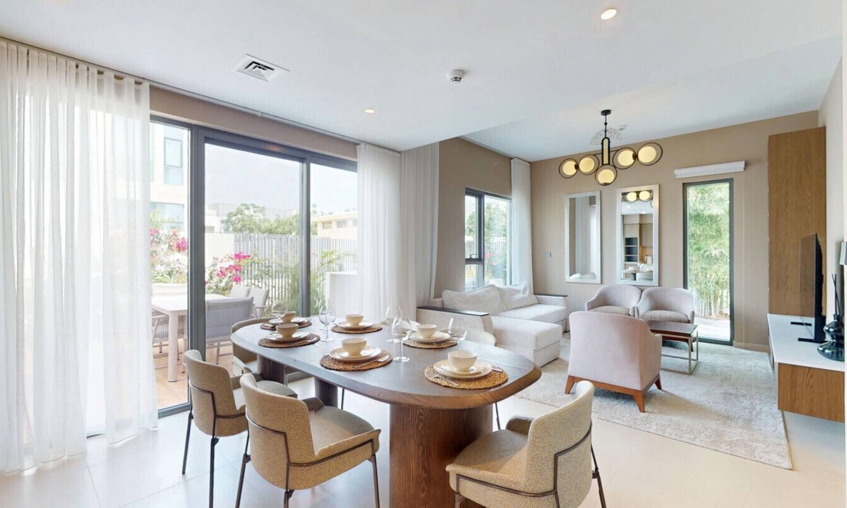 Dubai House | Luxurious 3 Bed l Private Villa with Private Garden l Arabian Ranches