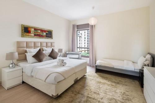 Jumeirah Beach Residence Apartment | Luxury 1 bedroom apartment in JBR with Beach access