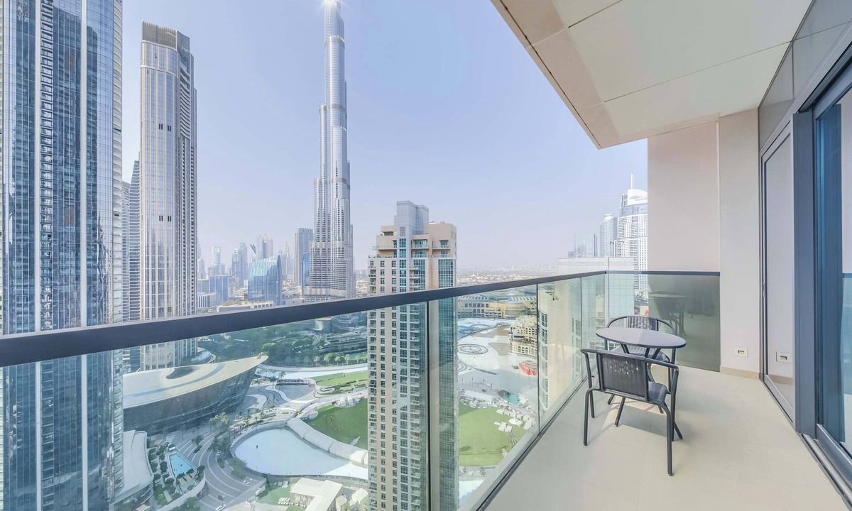 Downtown Dubai Apartment | Luxury 3BR + Maid | Full Burj Khalifa View
