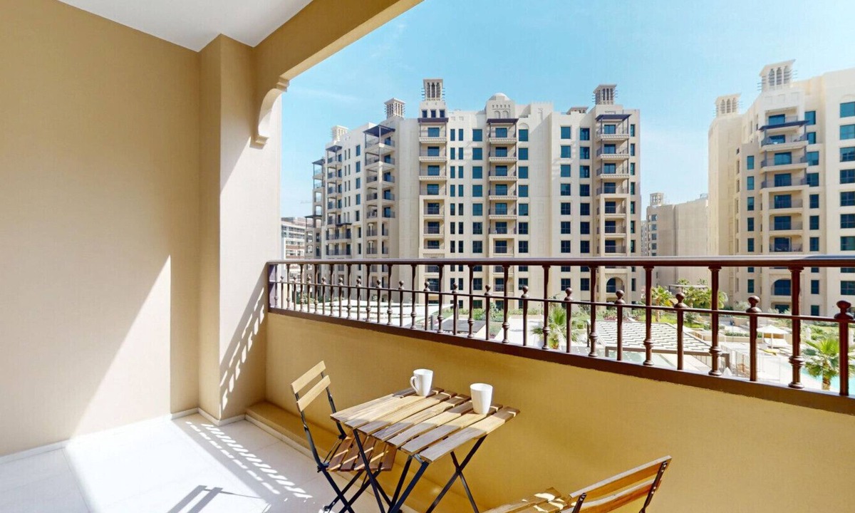 Umm Suqeim 3 Apartment | Luxury Living 1 Bed l Pool View l Burj Al Arab