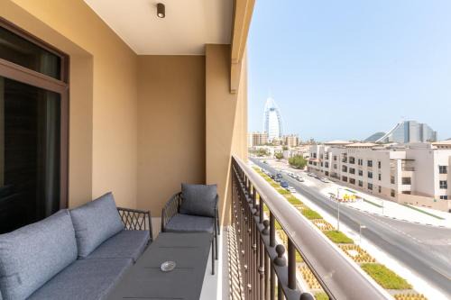 Umm Suqeim 3 Apartment | Madinat Jumeirah Living 1 Bedroom Holiday Rental in Jadeel 3 - DVH Holiday Homes