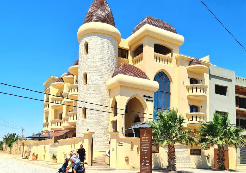 Jemmal Apartment | Mahdia - Baghdadi - Laourient Apartments, restaurant, café