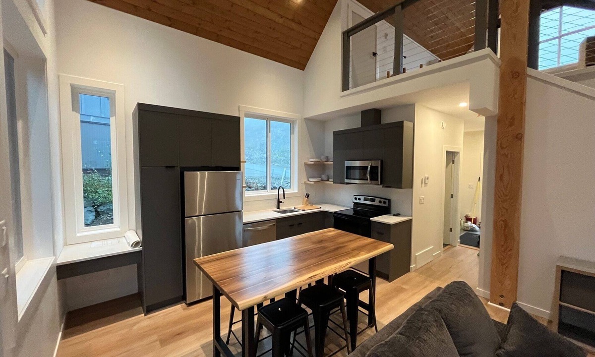 Courtenay Ski Chalet | Marmot Chalet - Mount Washington