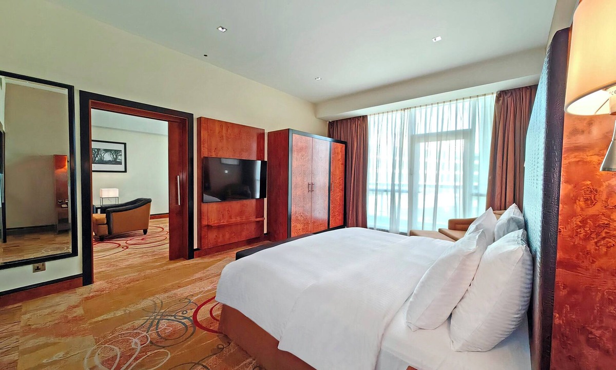 Garhoud Hotel | Millennium Airport Hotel Dubai