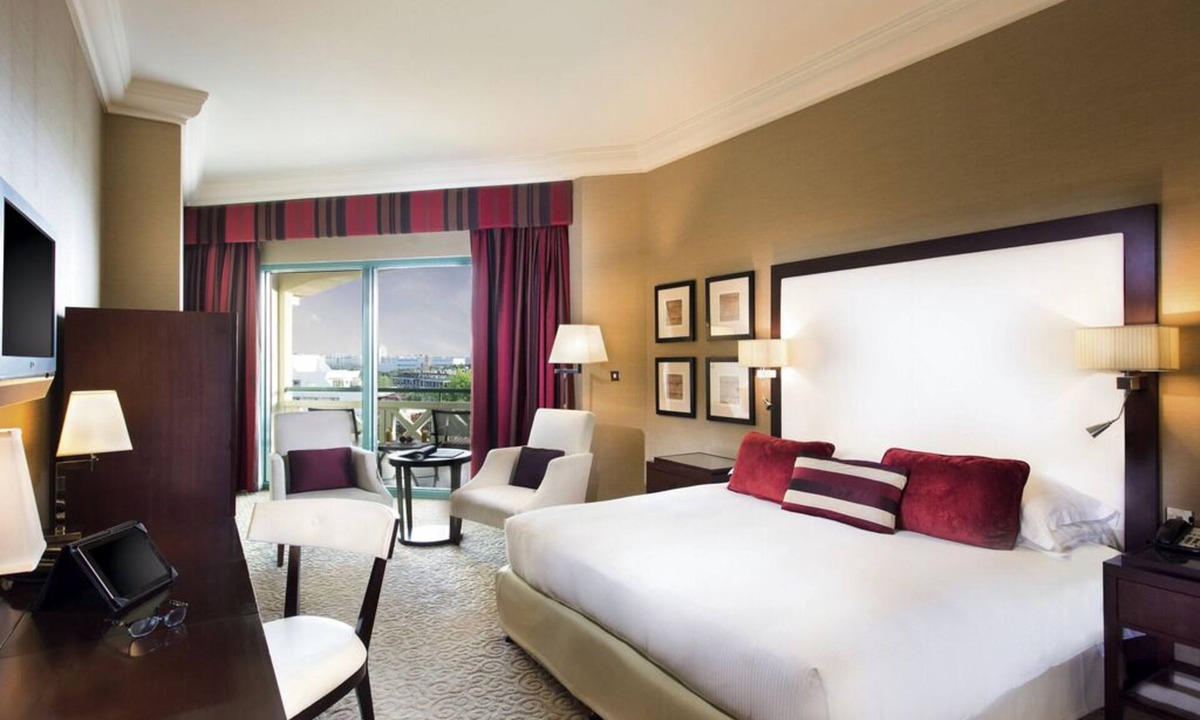 Garhoud Hotel | Movenpick Al Bustan | Premium Executive | 5-Star Comfort, Pool Time | 2 Units