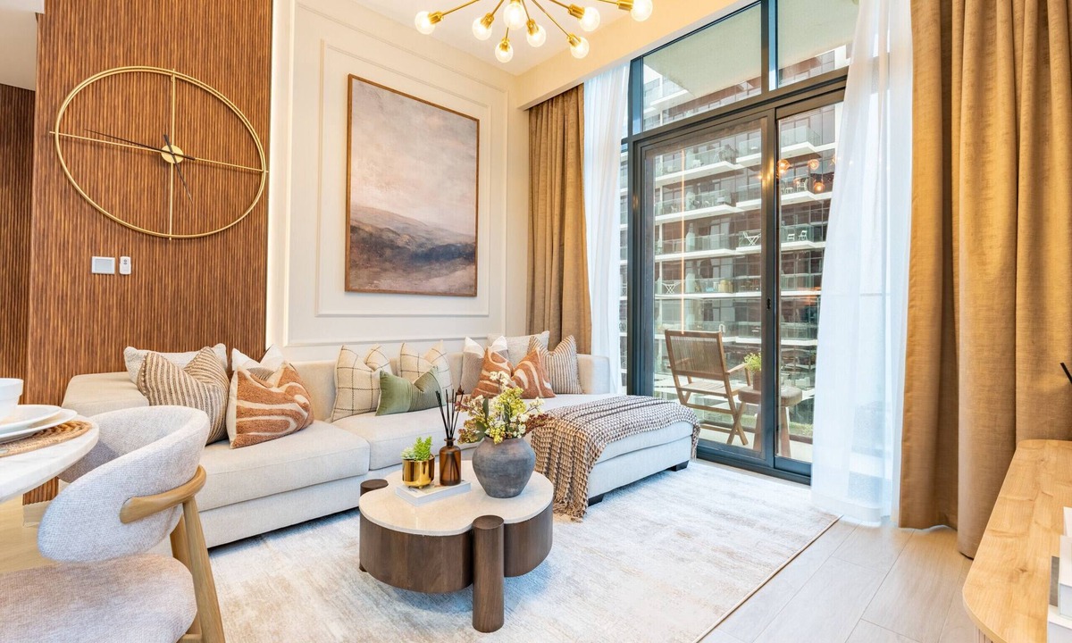 Nad Al Sheba Apartment | Near Meydan Racecourse, Minutes Car Drive to Downtown and Burj Khalifa