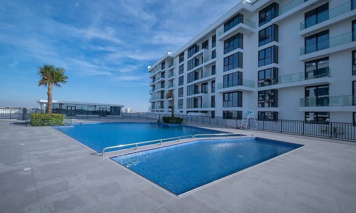 Al Hamriya Apartment | Oceanfront Balcony Studio w/Pool & Gym Access