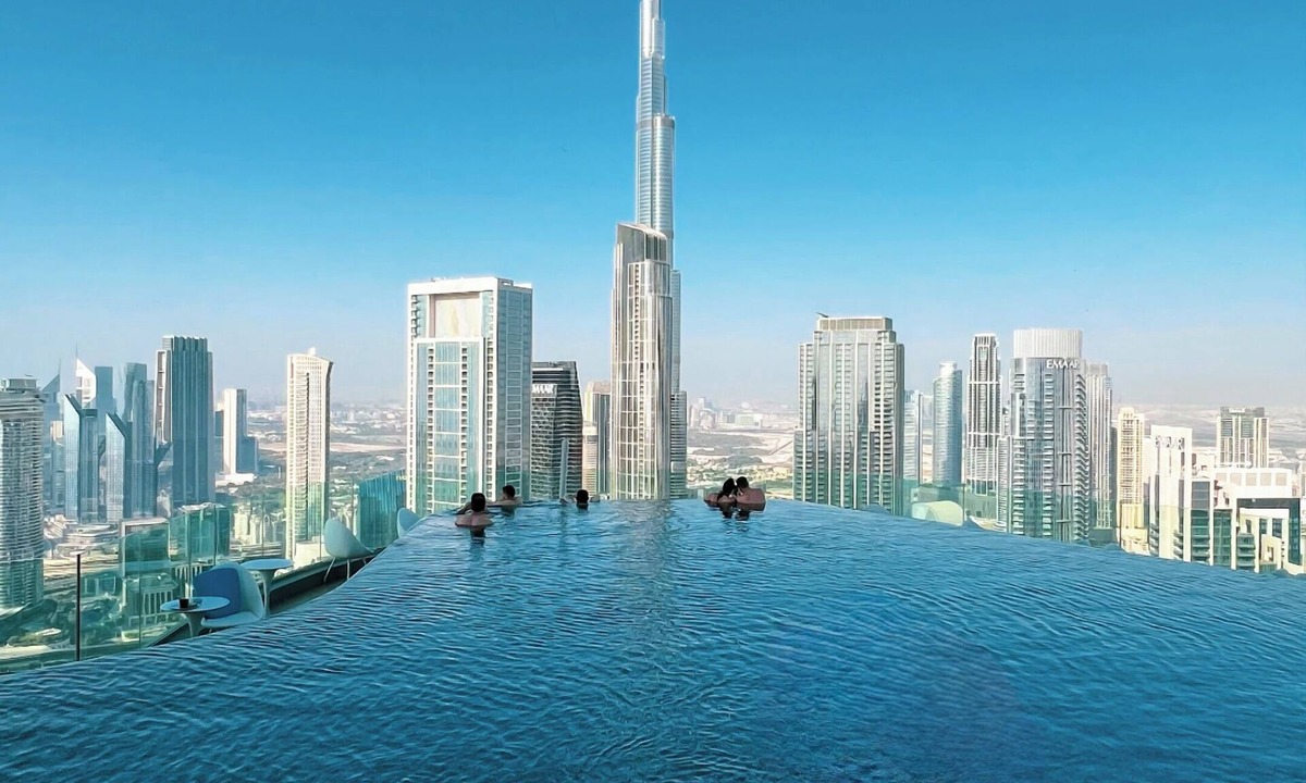 Downtown Dubai Apartment | Paramount Midtown I 2BR Apartment Burj Khalifa View & Infinity Pool l Downtown